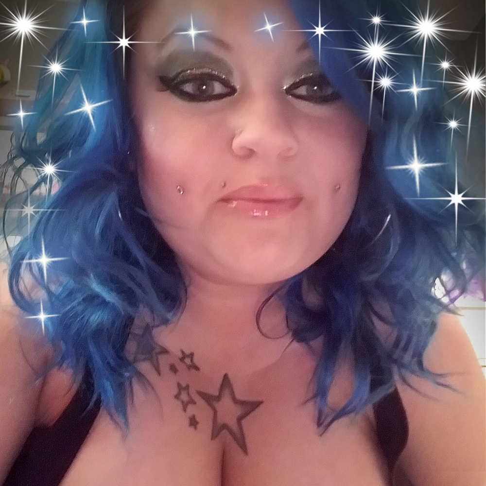 Meet your Posher, Hayley